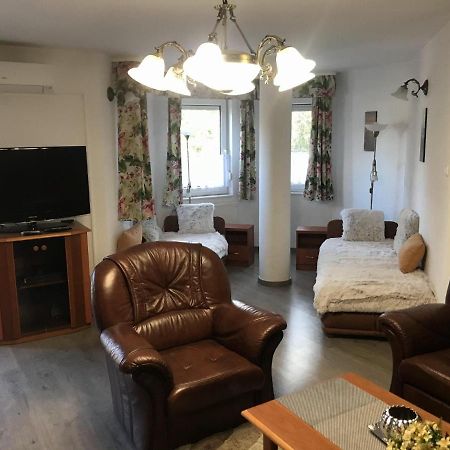 City Center Apartments Hévíz מראה חיצוני תמונה