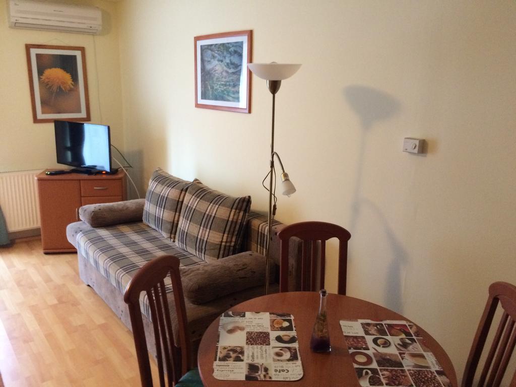 City Center Apartments Hévíz מראה חיצוני תמונה